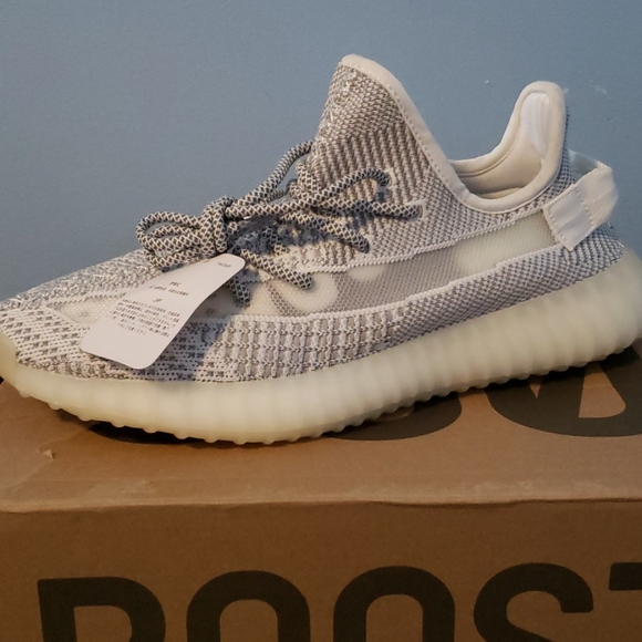Yeezy boost 350 static main image 7